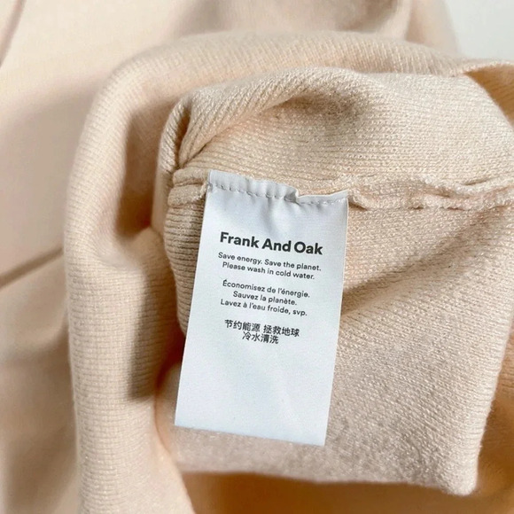 🌟✨2 for $30✨🌟 FRANK & OAK | OATMEAL V-NECK COMPACT SWEATER - Picture 9 of 14